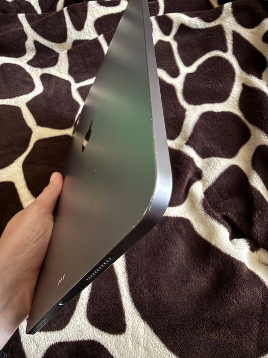 Ipad pro 12.9 5gen 256gb