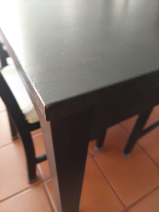 Mesa de jantar extensível