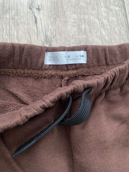 Джогеры Zara р.140