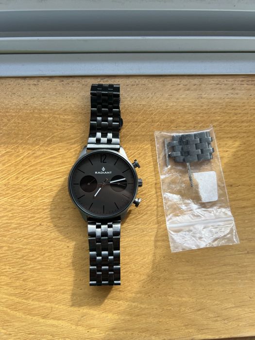 Relógio Radiant black