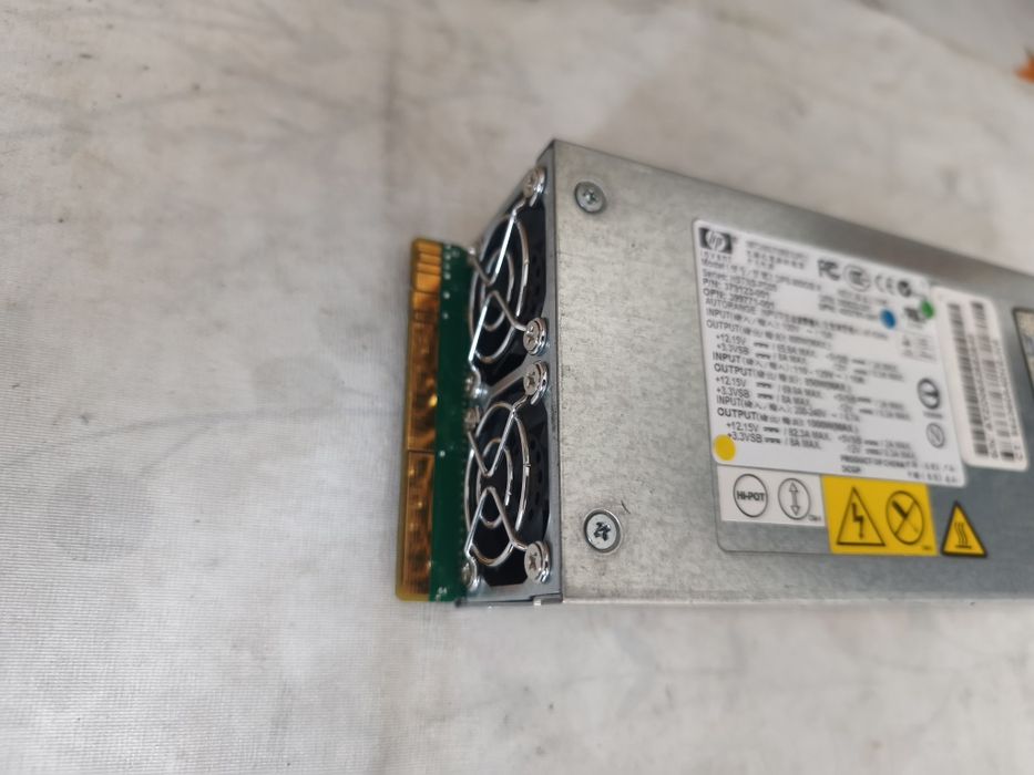 Серверный блок питания DPS-800GB