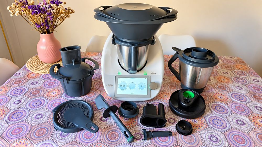 Bimby TM6 + 2 Copos + Mandolina + Espiralizador + Mala | Garantia até 10/2027