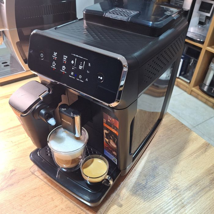 Кавомашина Philips LatteGo (EP 2230)