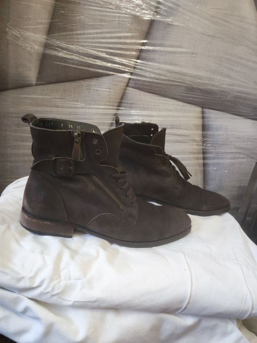 Ботинки мужские на натуральном меху . Б.у. 41,5-42 размер. Португалия