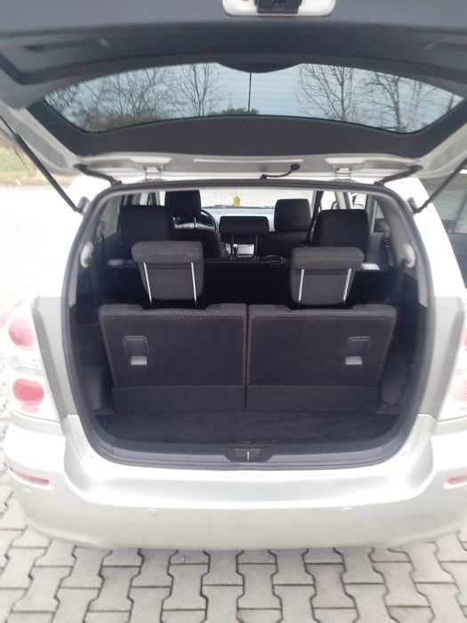 Toyota Corolla Verso 1.8