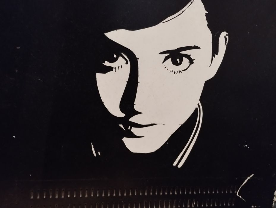 Arte stencil mulher