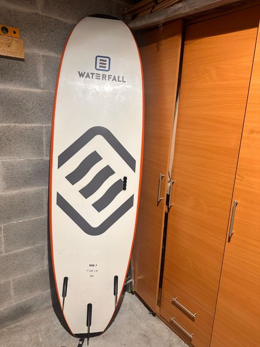 Material surf ótimo estado