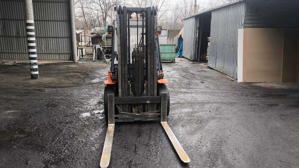 Навантажувач вилковий toyota geneo 35. 02-FD35