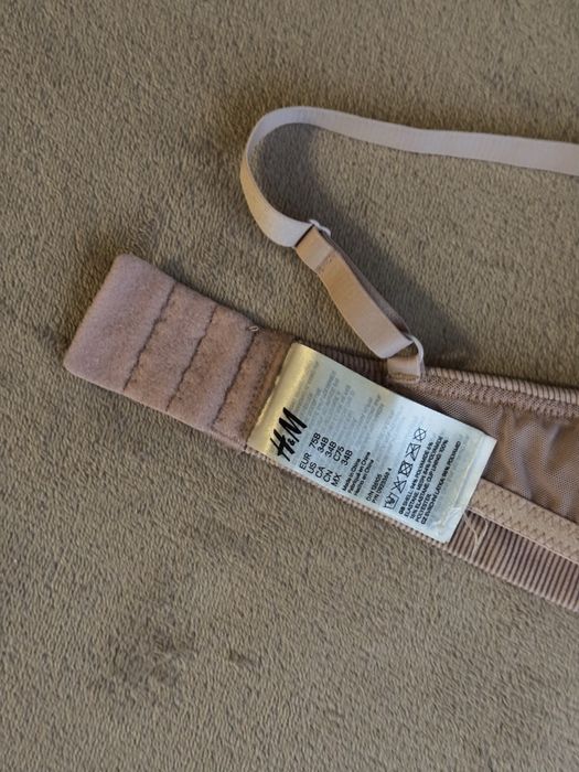 Бюстгальтер з пуш апом H&M