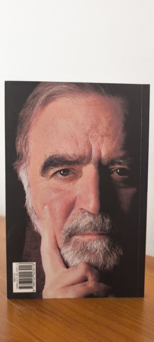 Livro "Cão Como Nós"