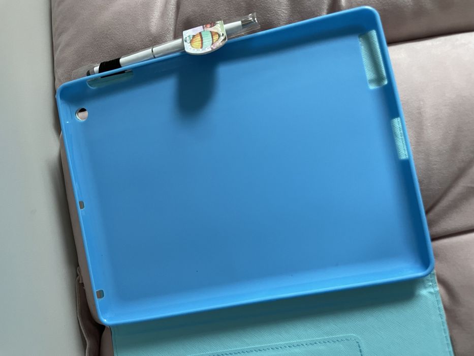 Etui na tablet 6.8 cala z motywem balonow