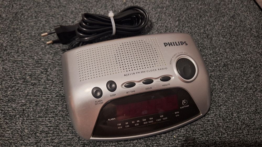 Radiobudzik Philips AJ3110 Radio FM ,  100% sprawne !