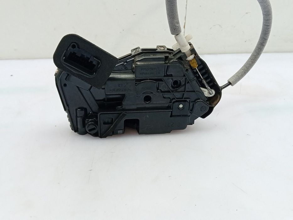 Fechadura / fecho porta trás esquerdo VOLKSWAGEN Tiguan (AD1, AX1)