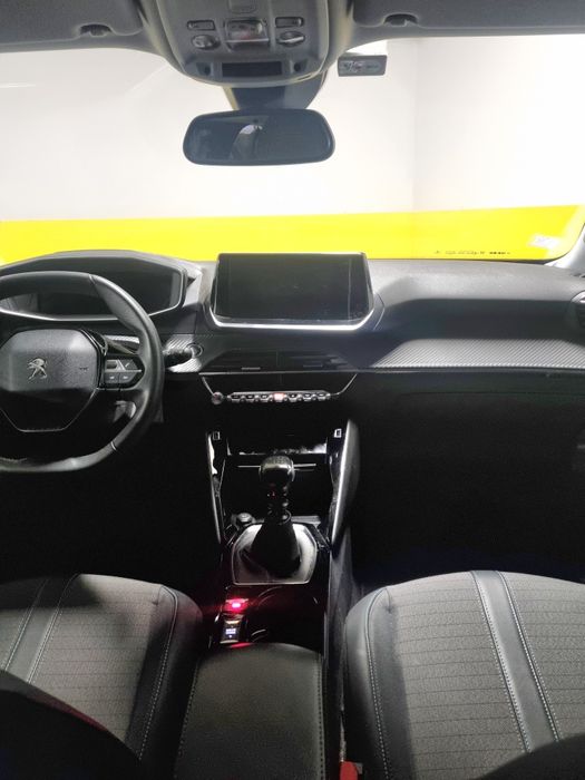 Peugeot 2008  2022 particular 59000 KMS