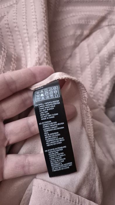 Różowa sukienka r.38 firmy Forever21