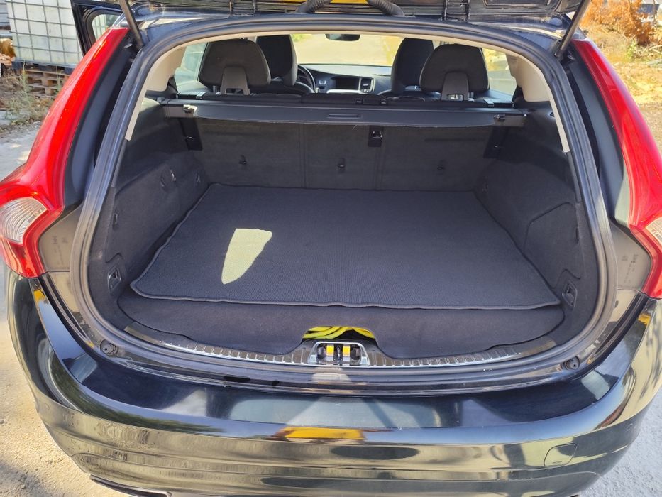 Volvo V60  2.4 D6 Híbrido Elétrico 2017