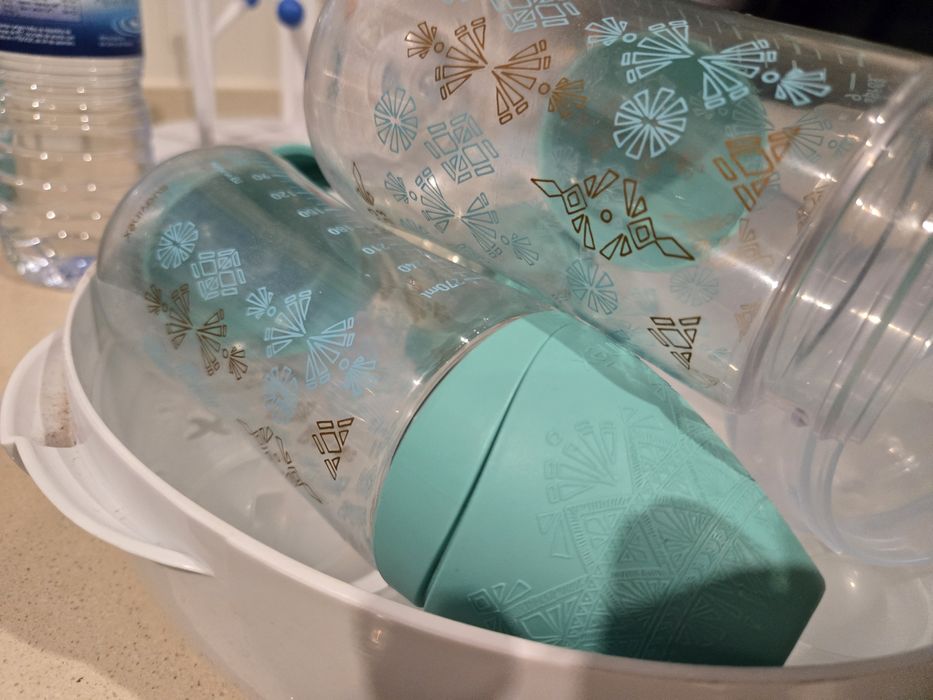 Esterilizador de biberons micro-ondas