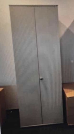 Szafy biurowe używane