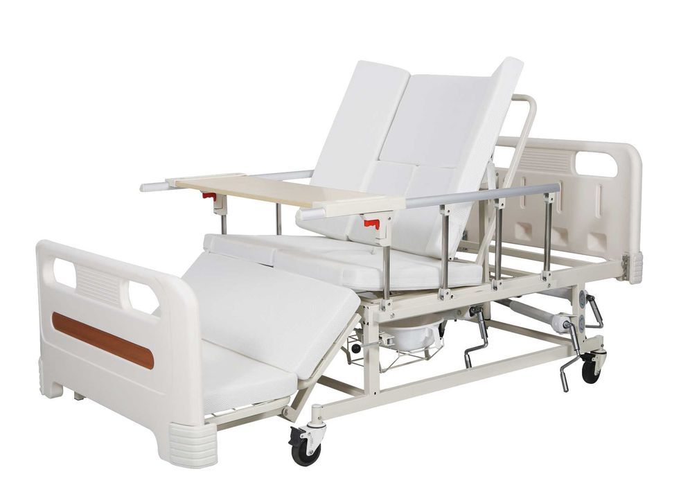 Медицинская кровать с туалетом и боковым переворотом MIRID YD-05.