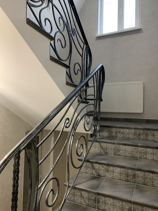 Продам особняк в с.Фурси