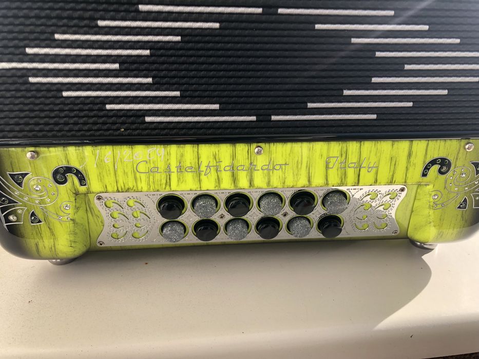 Dino Baffeti Supercompact Concertina à 4 voz em SOLDÓFÁ +mala+correias