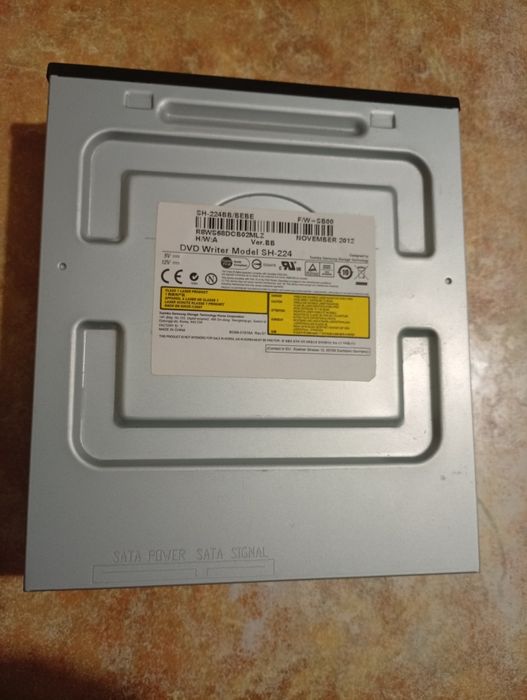 DVD Writer Model SH-224