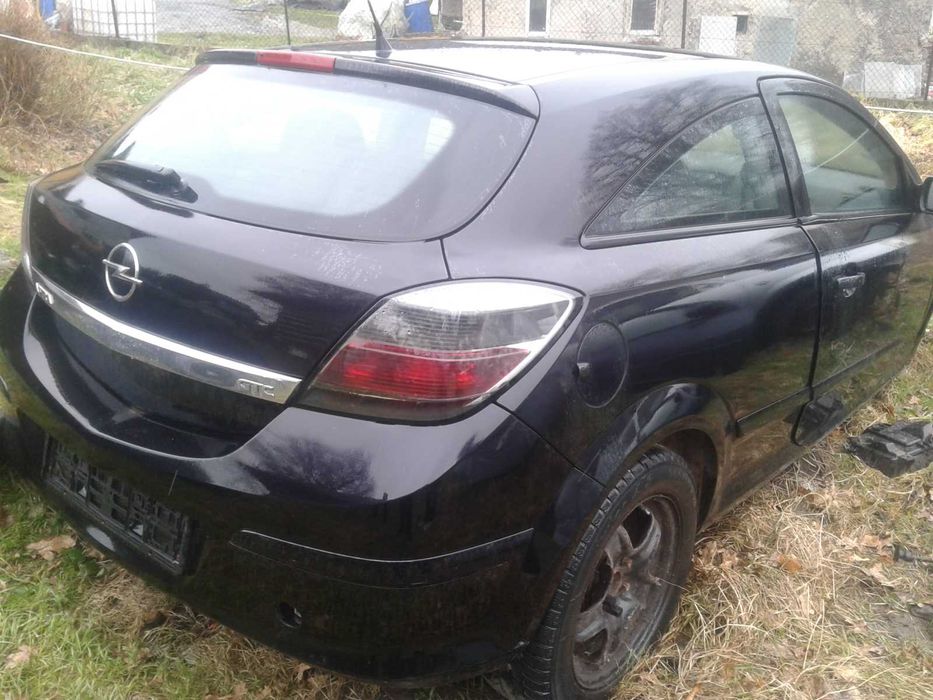 Opel Astra H GTC 3D Coupe 1.3 CDTi 2006r Klapa Tył Szyba Lampy Blenda