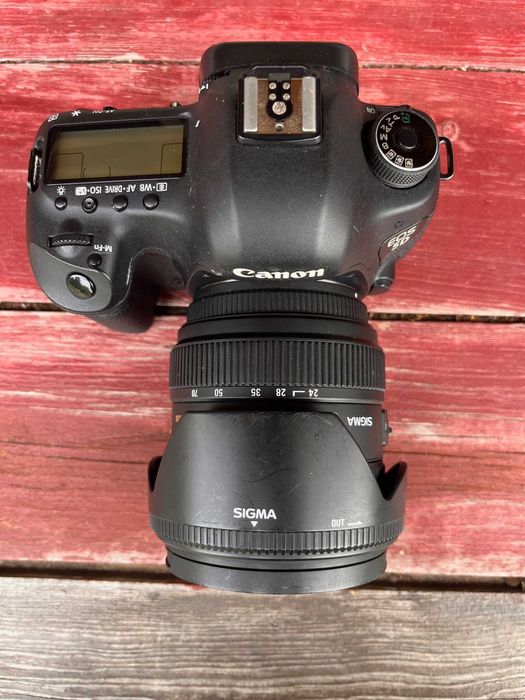 sigma EF 24-70mm f2.8