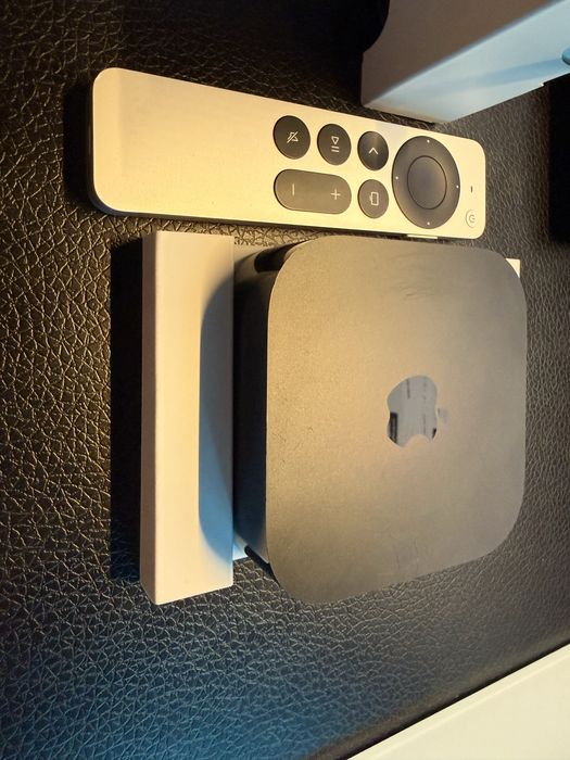 Apple TV 4K 3. Generacja (MN873FD/A) - Komplet z pilotem Susz • OLX.pl