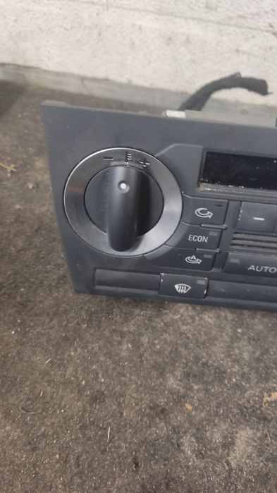 Panel sterowania klimatyzacją audi a3 8p