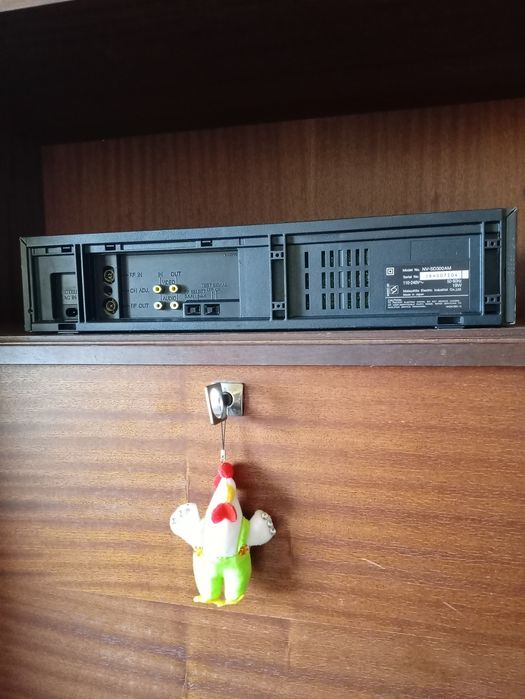 Видеомагнитофон Panasonic NV-SD300AM