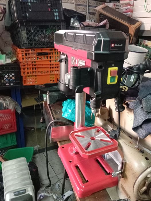 Máquina de furar de coluna nova