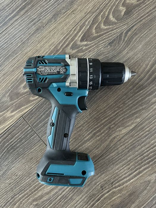 Акумуляторний шуруповерт Makita XPH12 18v