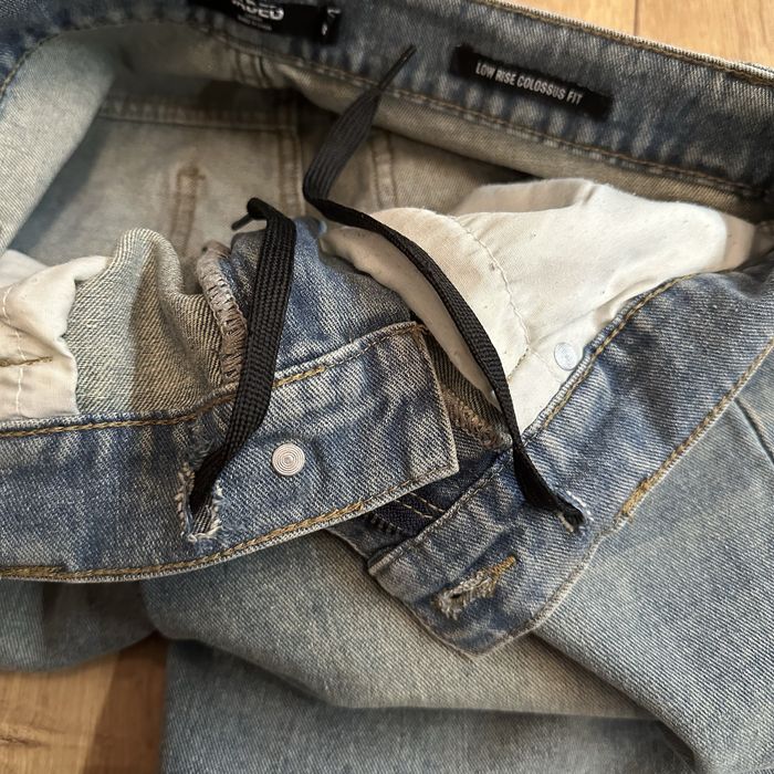 Jeansy Jaded London Colossus light wash