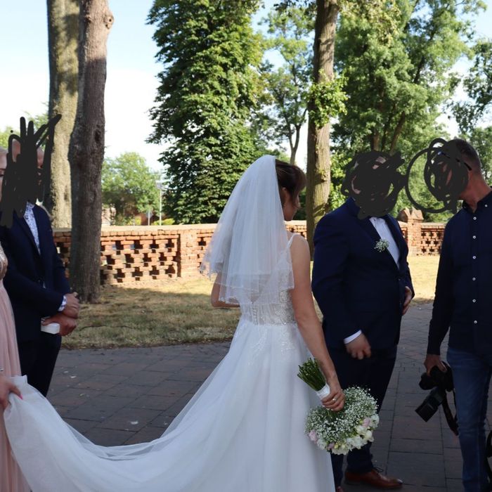 Suknia ślubna S/36 brokat+welon