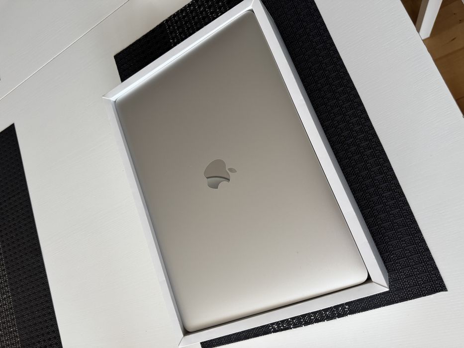 Macbook Pro M1 16 GB RAM