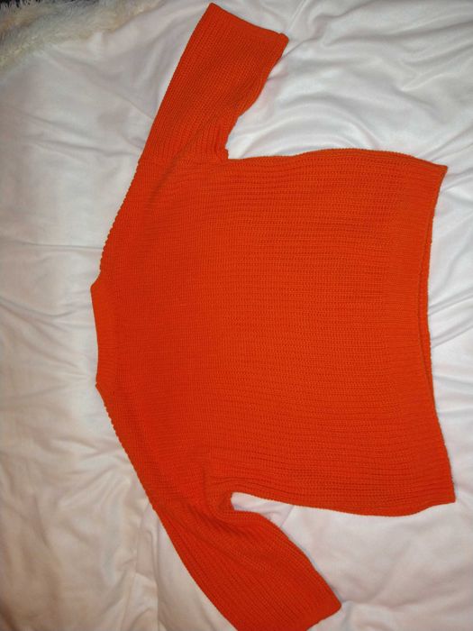Sprzedam damski sweter