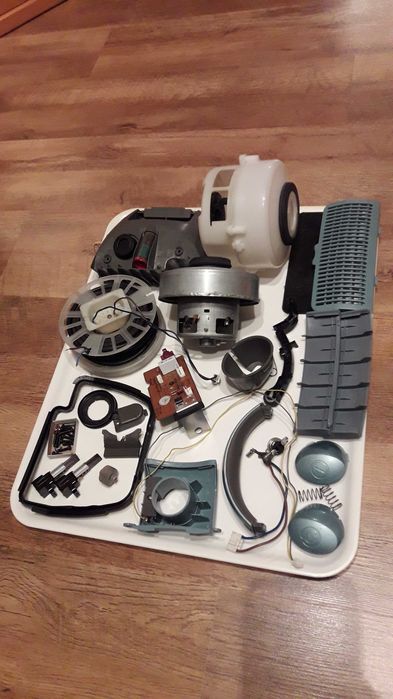 Пилосос ,, SAMSUNG '' ( по запчастинам )