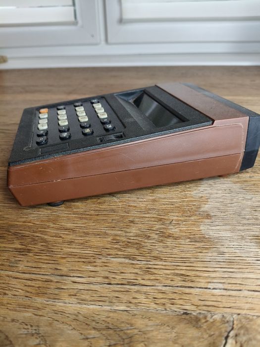 Stary kalkulator Elwro 144 ⁷⁵