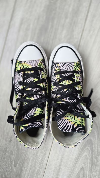 Converse дитячі кеди eur 32