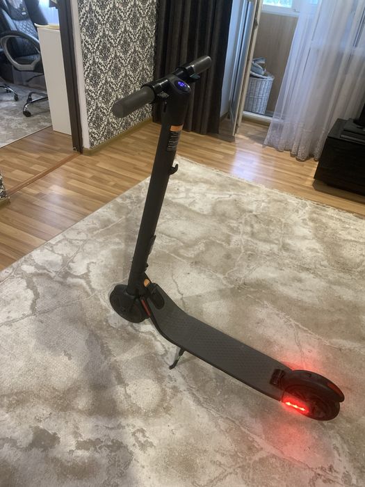 Електросамокат Ninebot by Segway на запчастини