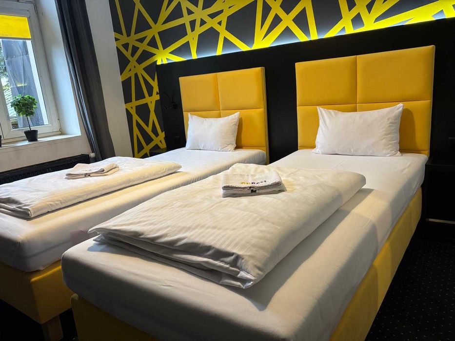 DREAM & HOSTEL CENTRUM , śpij tanio i wygodnie , дешево і зручно , FV