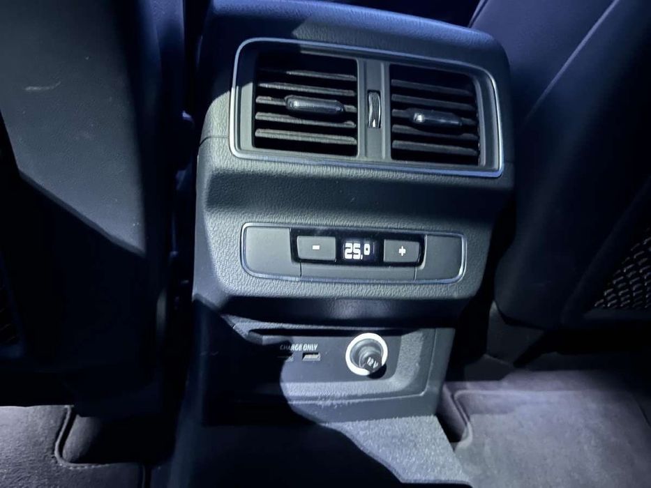 Audi Q5 2020 року