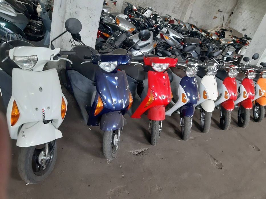 Скутер, мопед Suzuki Lets 4 Сузуки контейнера с Японии