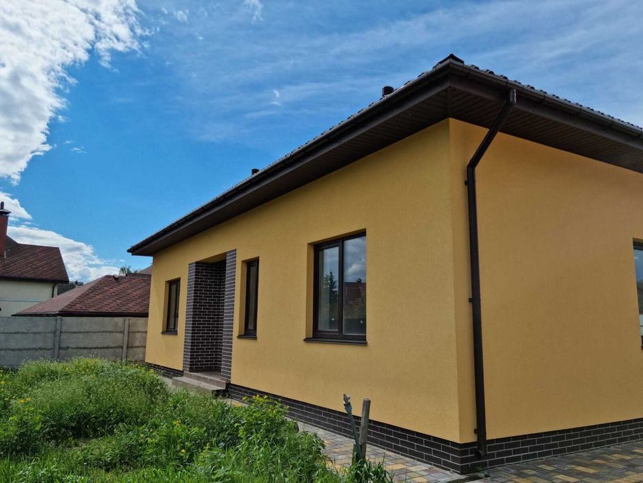 Продам 1 эт. новый дом 135 кв.м. в с.Осещина,9 соток земли от хозяина