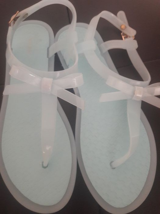 Super sandały japonki