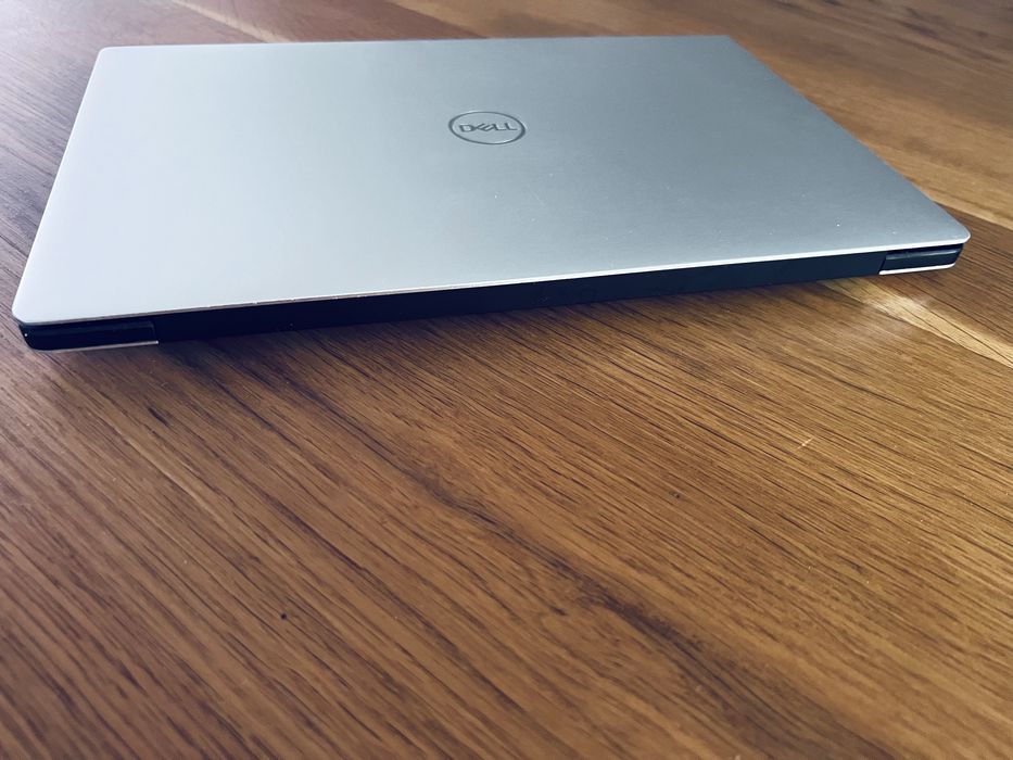 ultrabook laptop Dell XPS 13 9370 13” stan bdb