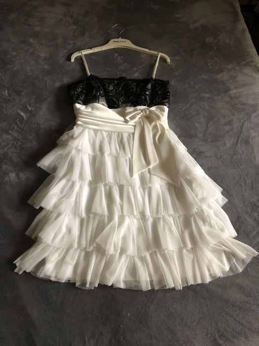 Святкова сукня на S -M 38 р