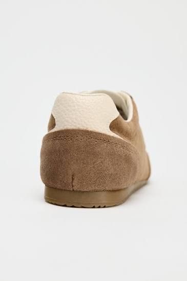шкіряні кросівки ZARA 37 розмір