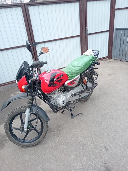 Мотоцикл Bajaj Boxer 125